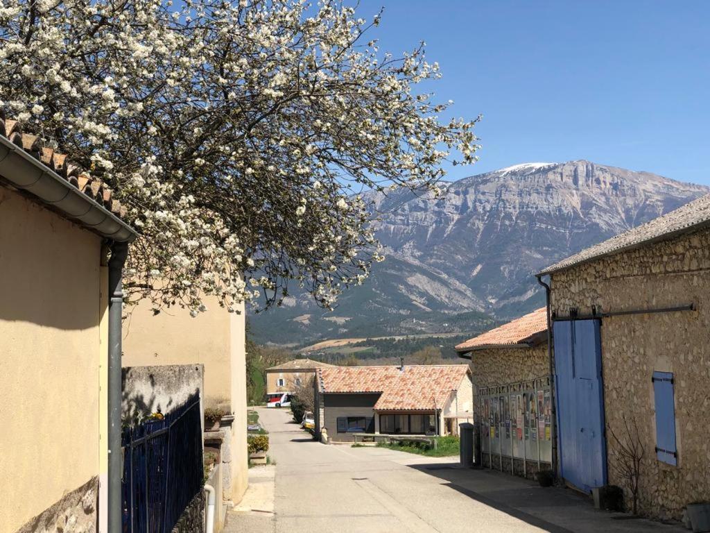 Gite Des Nals Montmaur-en-Diois Zewnętrze zdjęcie